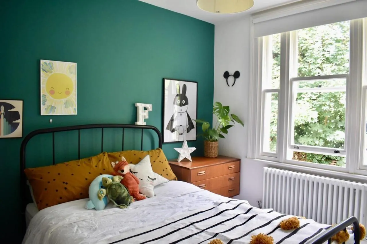 3 Bedroom Beautiful Hove Townhouse In Prime Location 0*, 브라이턴