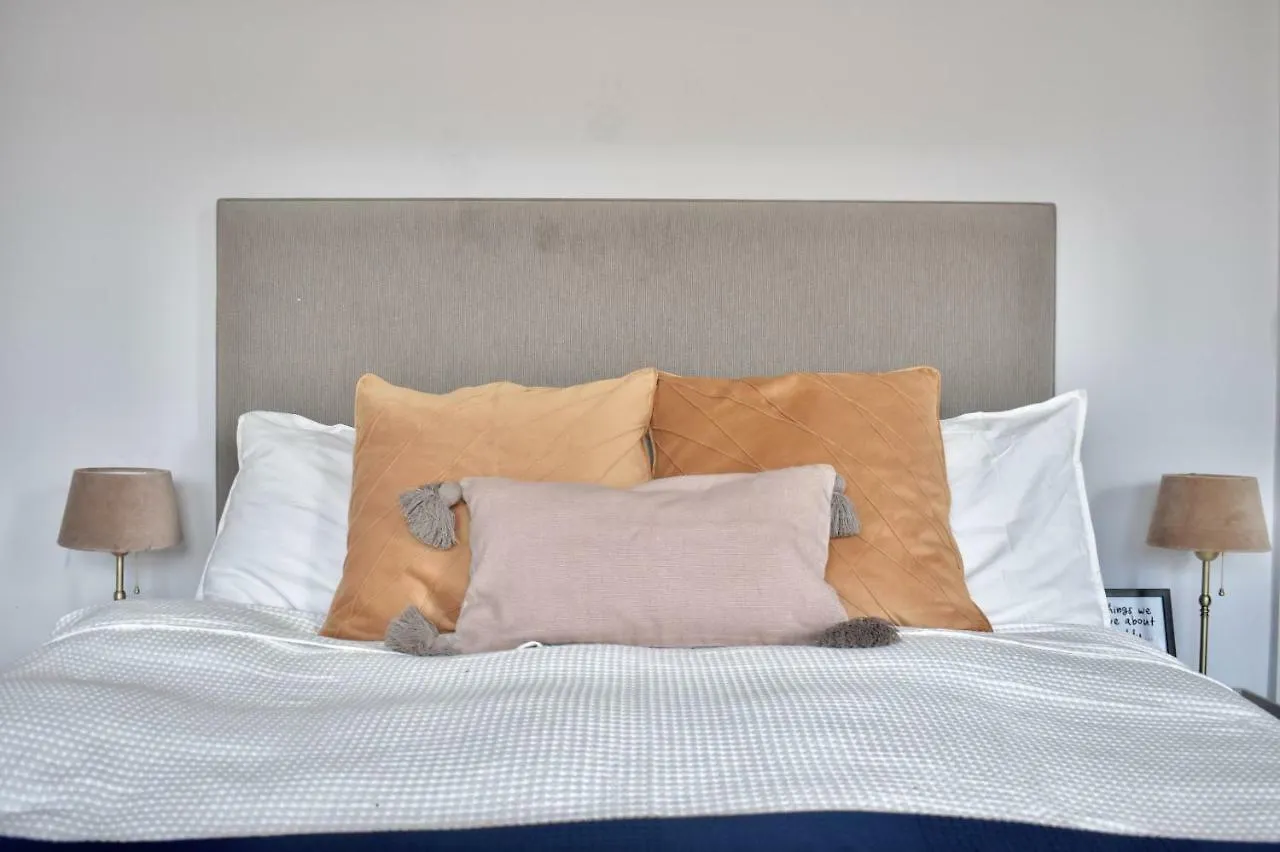 3 Bedroom Beautiful Hove Townhouse In Prime Location 영국